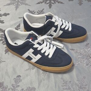 Tommy Hilfiger Navy and White Casual Sneakers